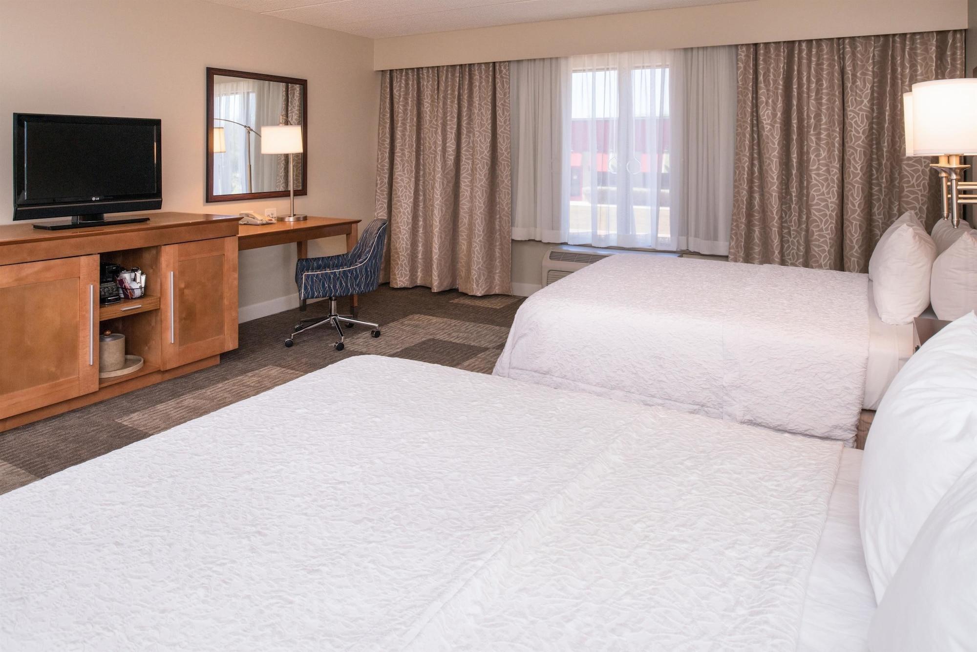 Hampton Inn And Suites Шерц Экстерьер фото