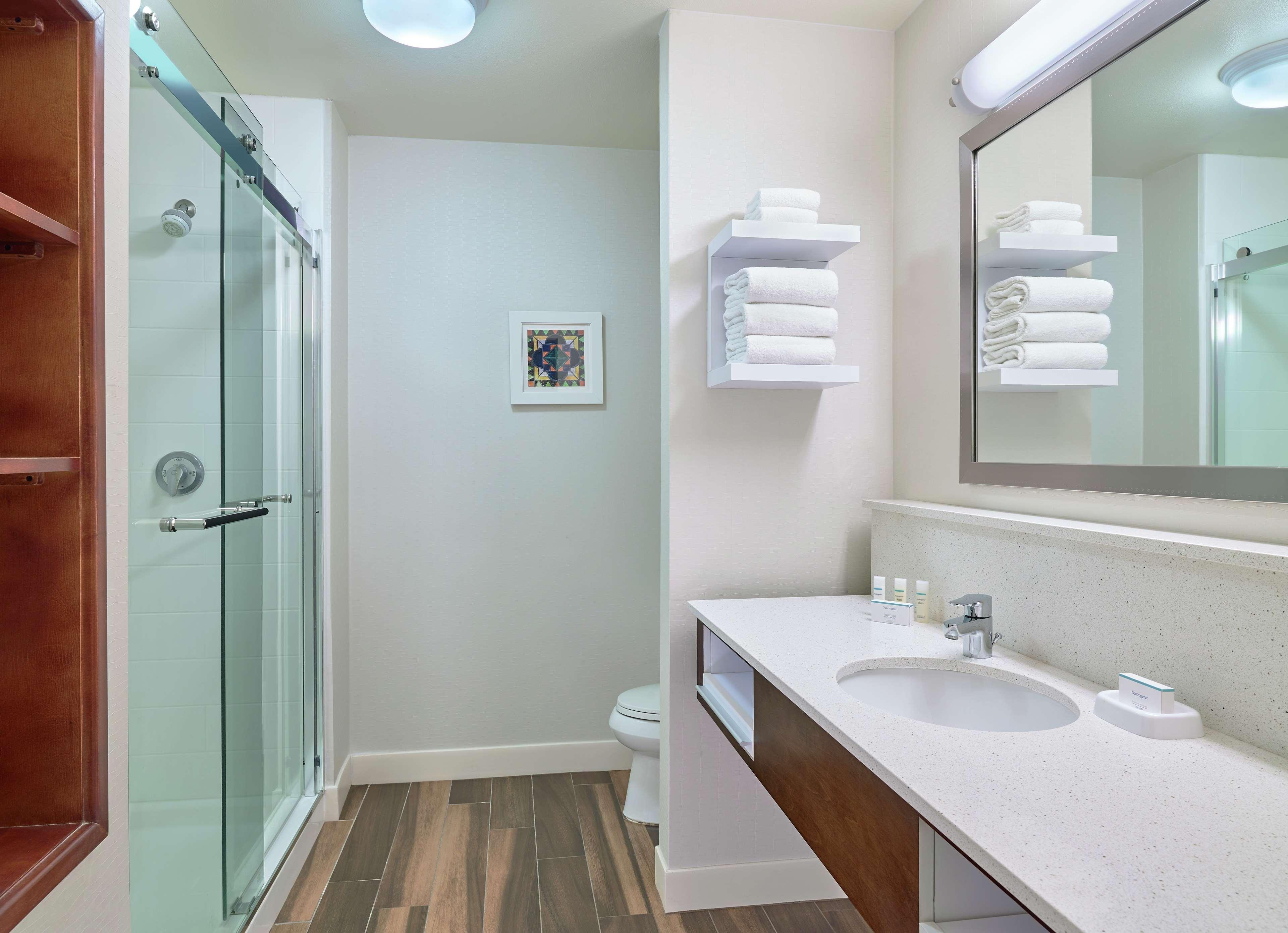 Hampton Inn And Suites Шерц Экстерьер фото