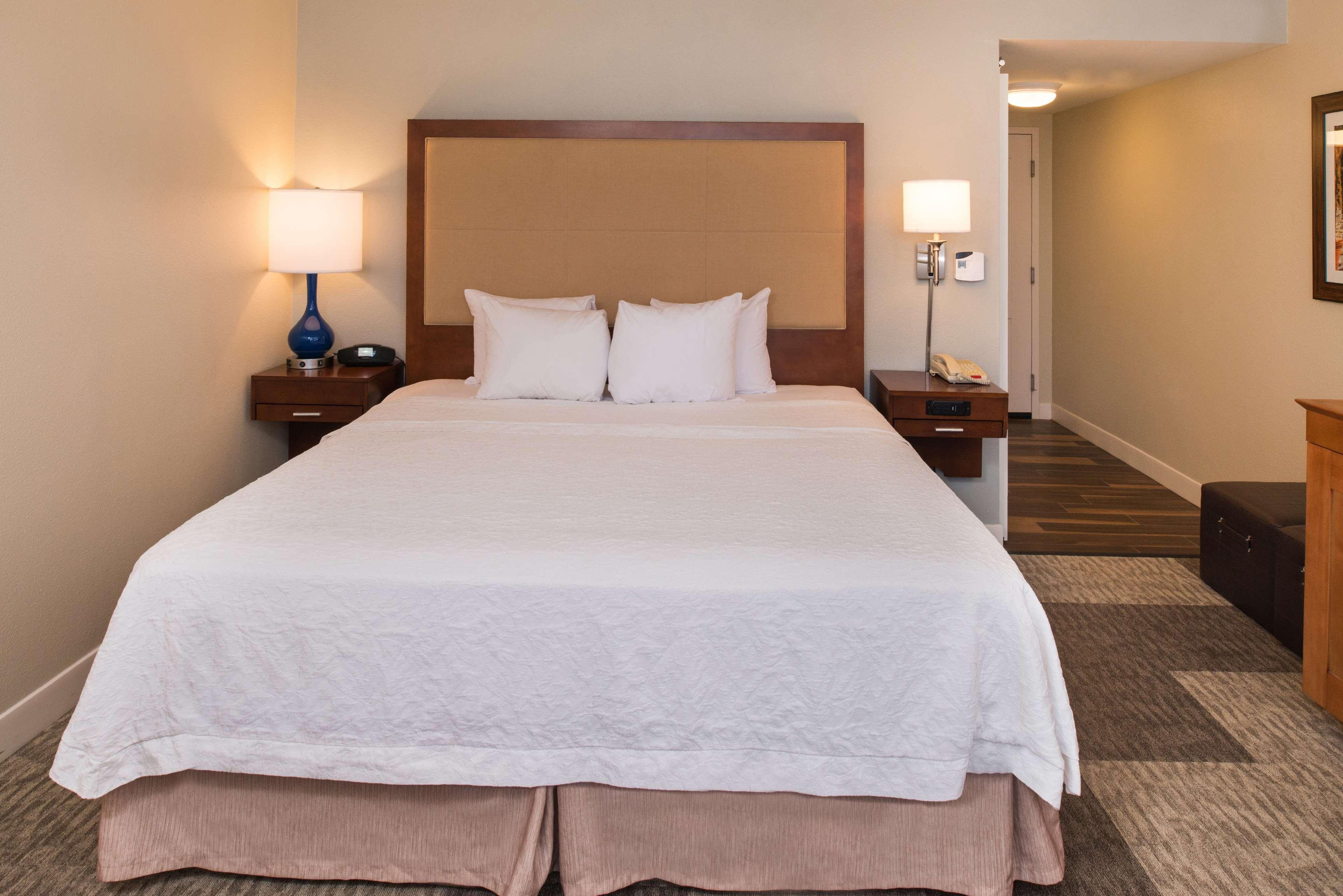 Hampton Inn And Suites Шерц Экстерьер фото