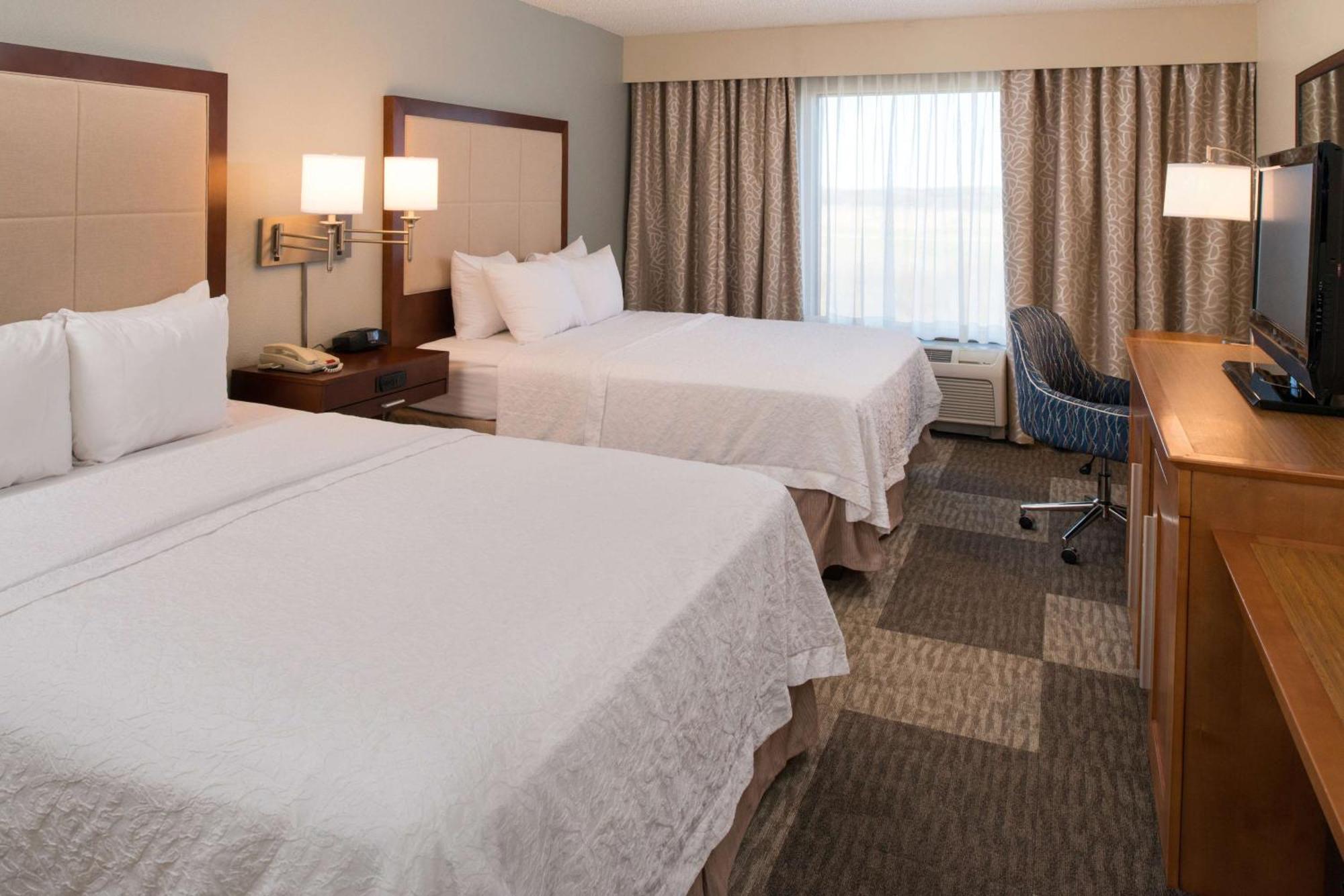 Hampton Inn And Suites Шерц Экстерьер фото