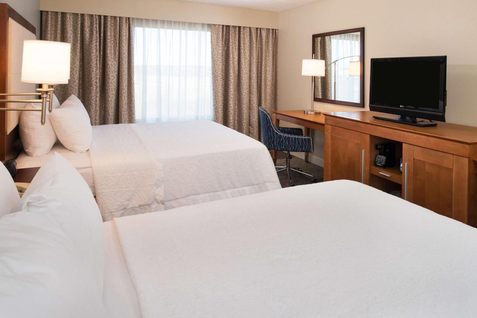 Hampton Inn And Suites Шерц Экстерьер фото