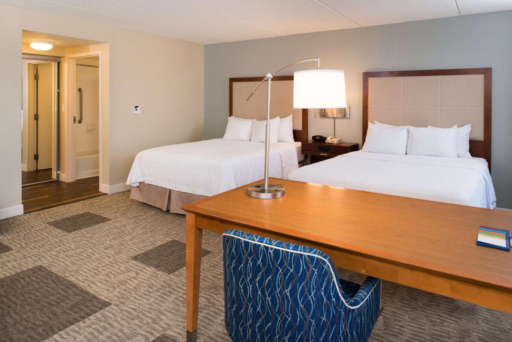 Hampton Inn And Suites Шерц Экстерьер фото